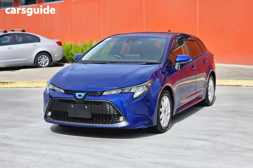 Blue 2022 Toyota Corolla SUV HYBRID ZWE214