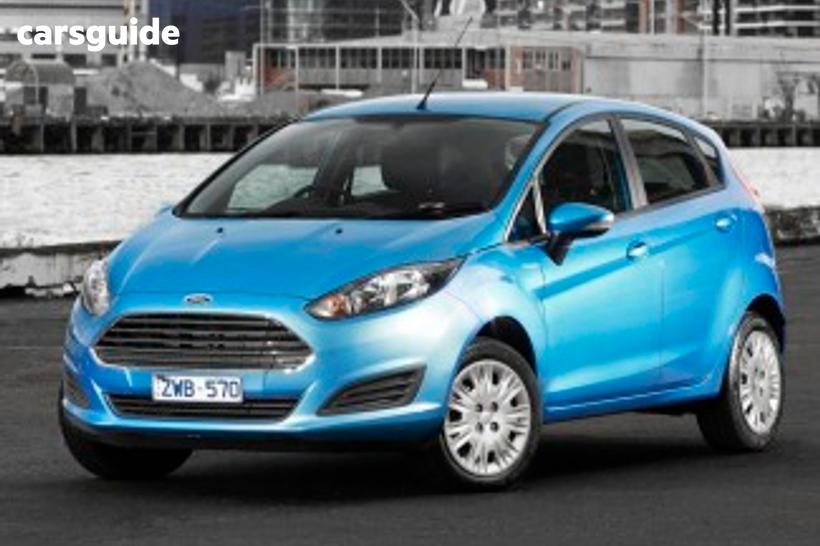 White 2015 Ford Fiesta Hatchback Ambiente