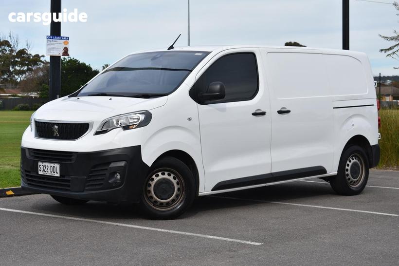 White 2020 Peugeot Expert Van 150 Hdi Long