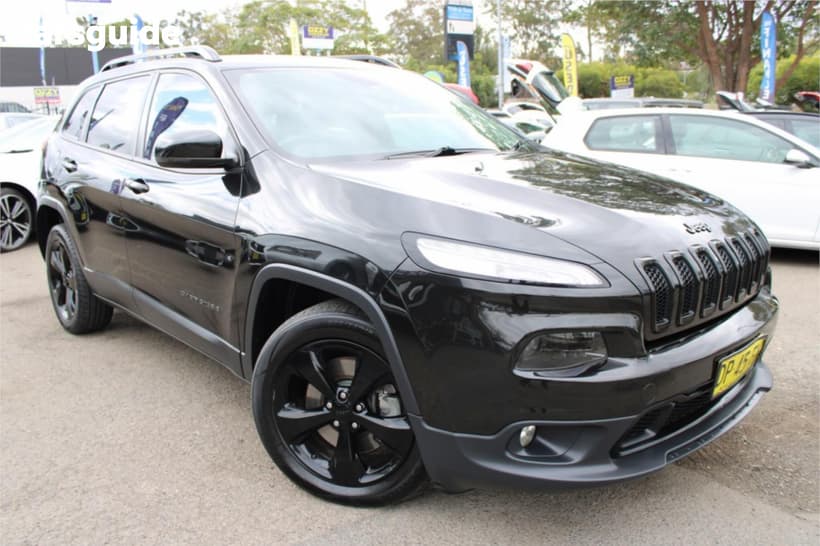 Black 2015 Jeep Cherokee Wagon Blackhawk (4X4)