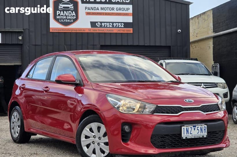 Red 2018 Kia RIO Hatchback S