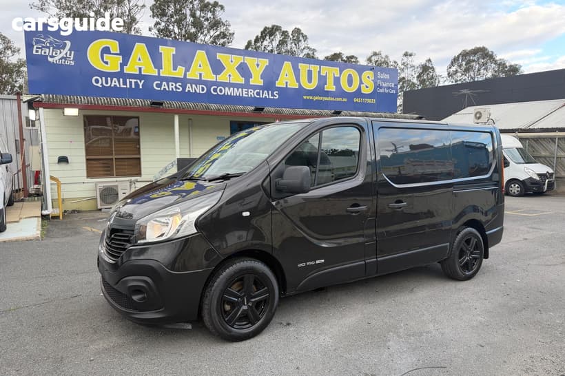 Black 2017 Renault Trafic Van Swb