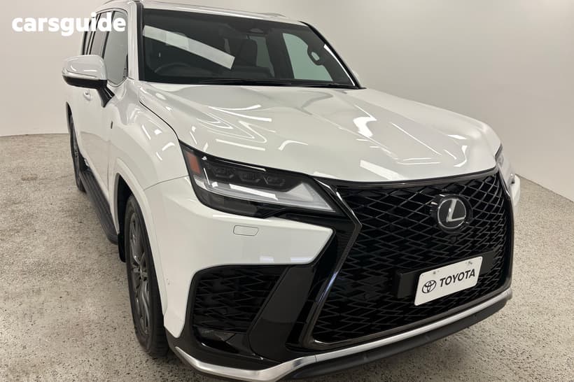 White 2025 Lexus LX600 Wagon F Sport