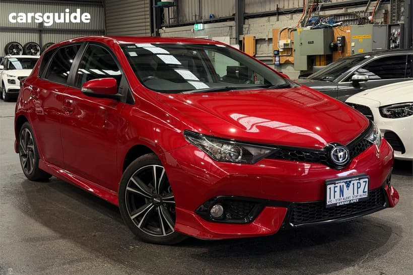 2015 Toyota Corolla Hatchback Sx