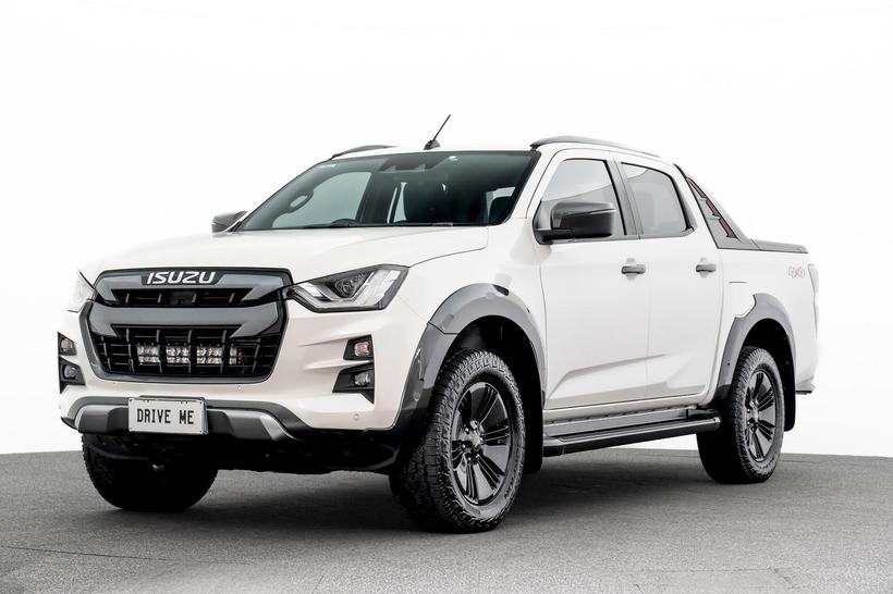 White 2021 Isuzu D-MAX Crew Cab Utility X-Terrain (4X4)