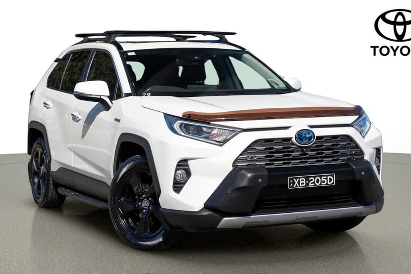White 2020 Toyota RAV4 Wagon Cruiser (Awd) Hybrid