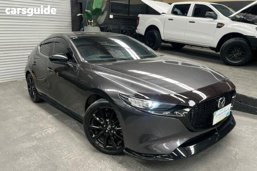 Grey 2024 Mazda 3 Hatchback G25 Evolve Sp Vision