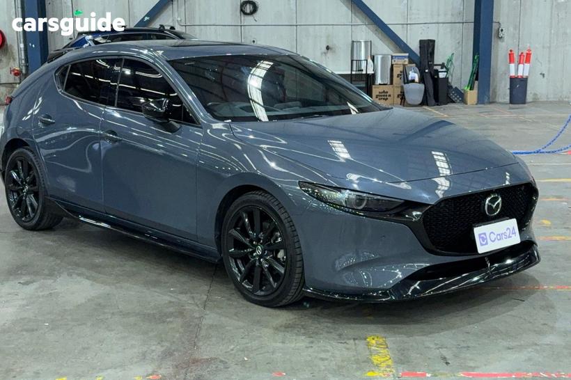 Grey 2022 Mazda 3 Hatchback G25 Astina