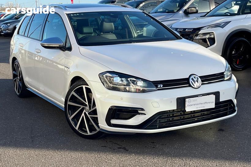 White 2020 Volkswagen Golf Wagon R