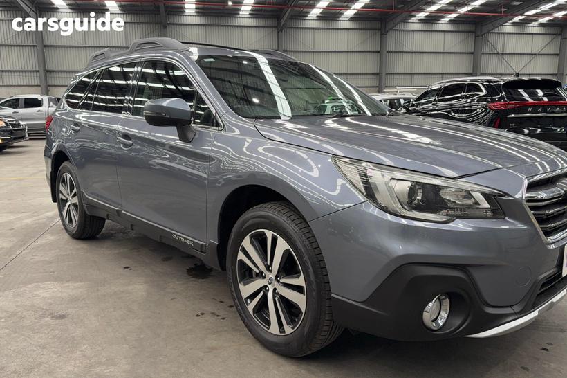 Grey 2018 Subaru Outback Wagon 2.5I