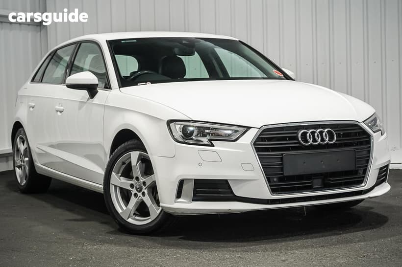 White 2018 Audi A3 Sportback 40 Tfsi Sportback (2.0 Tfsi)