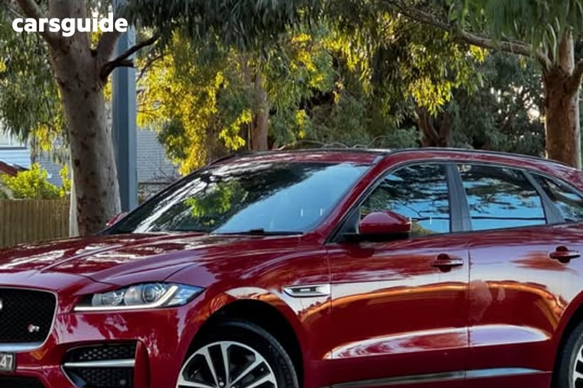 Burgundy 2016 Jaguar F-Pace Wagon 20D R-Sport