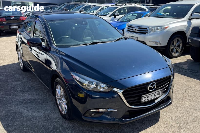 Blue 2017 Mazda 3 Hatchback Maxx