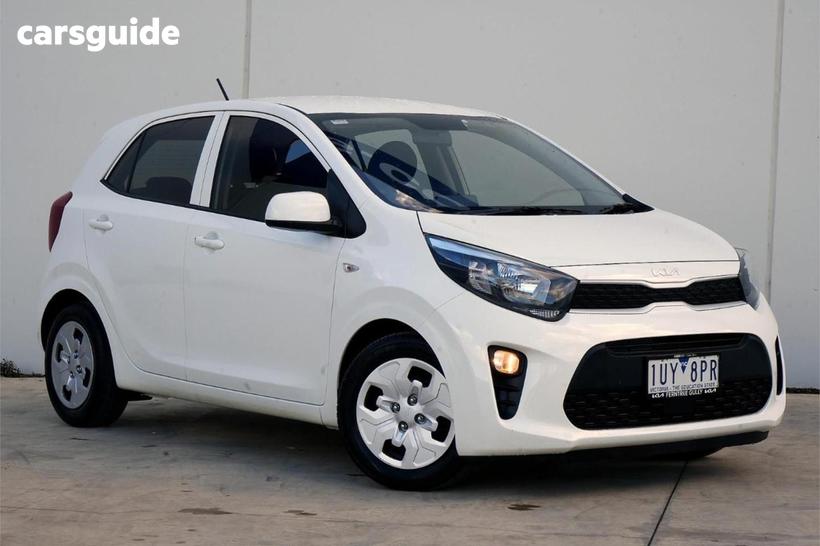 White 2022 Kia Picanto Hatchback S (Pe)