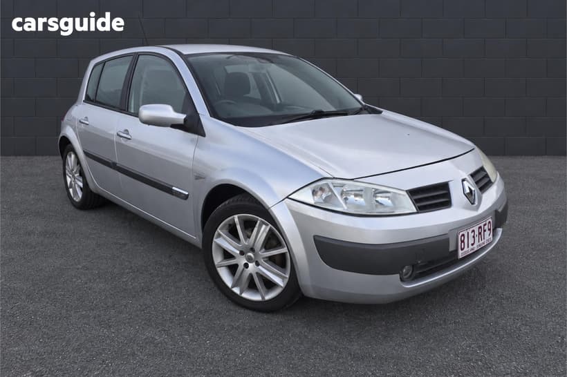 Silver 2005 Renault Megane Hatchback Dynamique