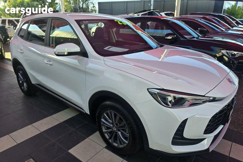 White 2025 MG ZS Wagon Excite