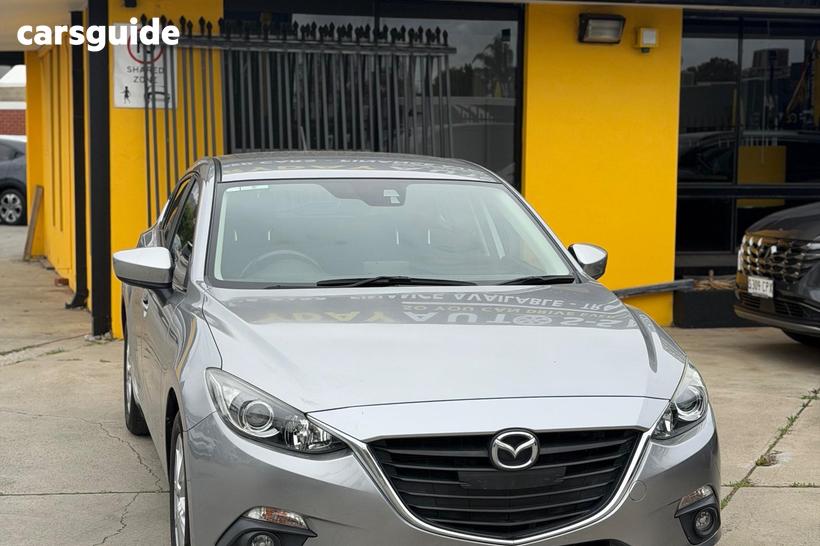 Silver 2016 Mazda 3 Hatchback Maxx