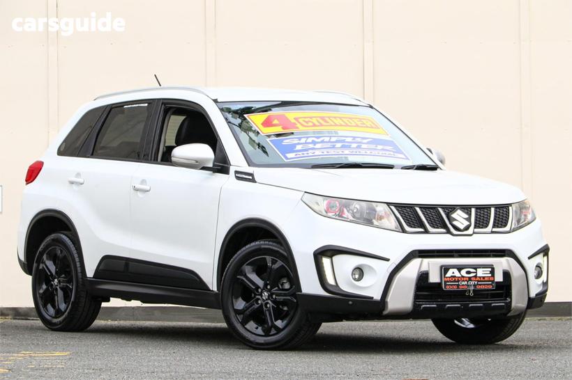White 2017 Suzuki Vitara Wagon S Turbo (Fwd)