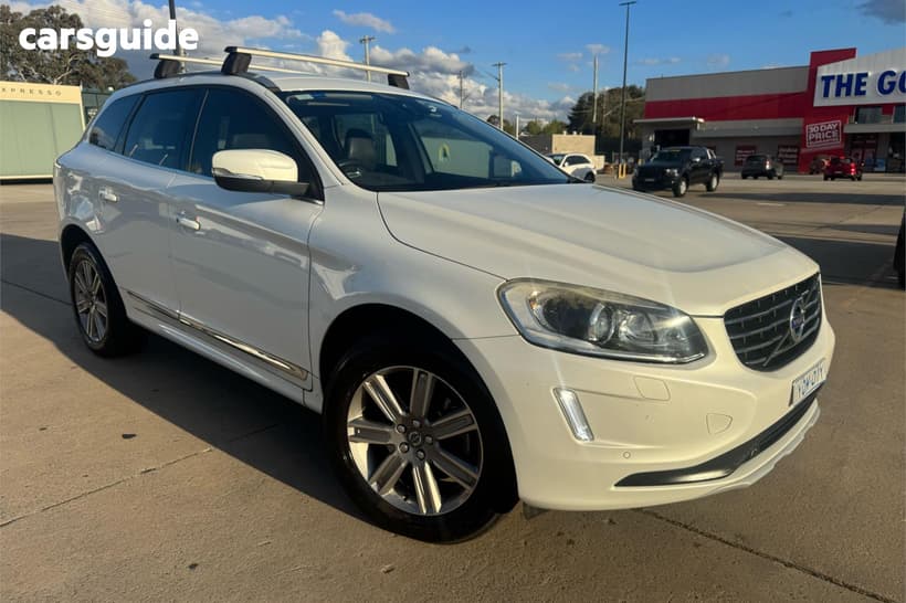 White 2015 Volvo XC60 Wagon D4 Luxury