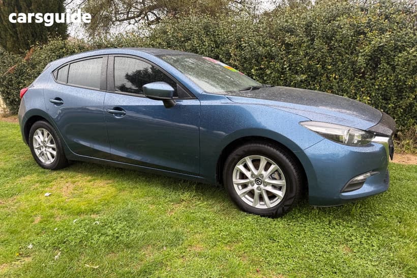 Blue 2016 Mazda 3 Hatchback Neo