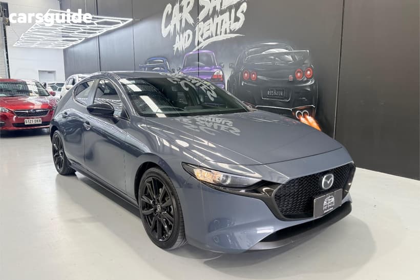 Grey 2023 Mazda 3 Hatchback G25 Evolve Sp