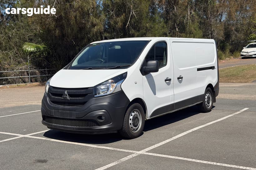 White 2020 Mitsubishi Express Van Glx Lwb