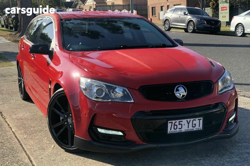 Red 2016 Holden Commodore Sportswagon Sv6 Black 20 Pack