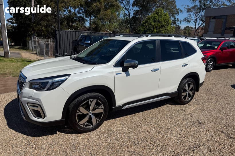 White 2021 Subaru Forester Wagon Hybrid S (Awd)
