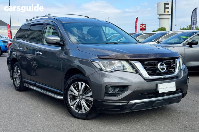 Grey 2018 Nissan Pathfinder Wagon St (4X2)