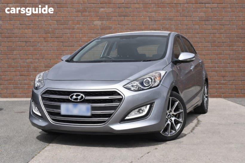 Grey 2015 Hyundai I30 Hatchback Elite 1.8 L.E.