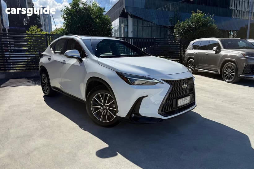 Black 2026 Lexus NX SUV NX450H+ LUXURY 4X4