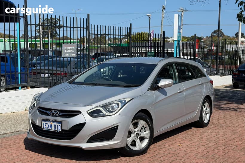 Silver 2011 Hyundai I40 Wagon Active