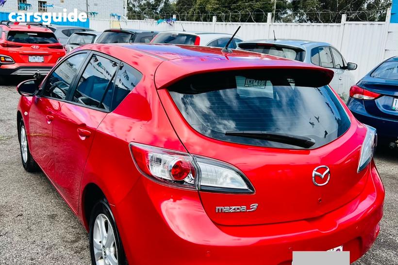 2013 Mazda 3 Hatchback Neo