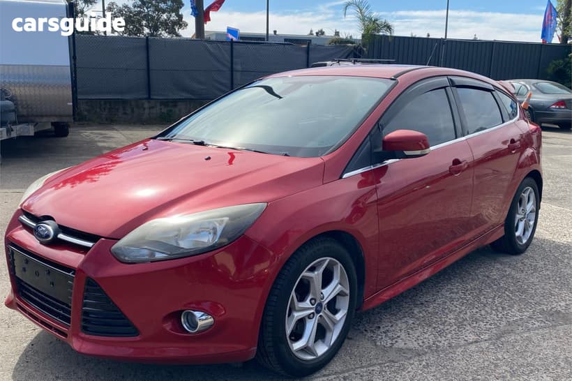 Red 2014 Ford Focus Hatchback Sport