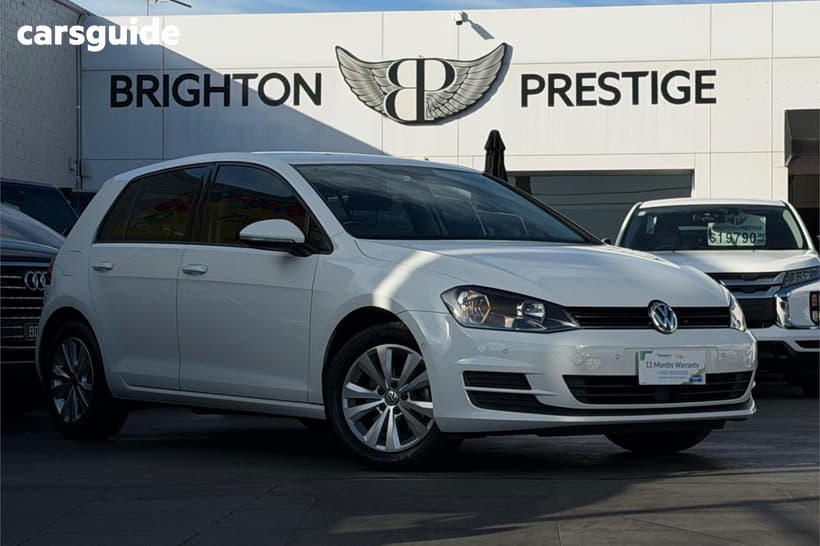 White 2016 Volkswagen Golf Hatchback 92 Tsi Comfortline