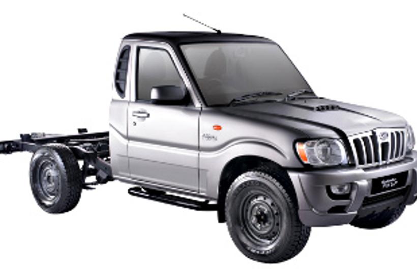 Red 2017 Mahindra PIK-UP Cab Chassis 4Wd
