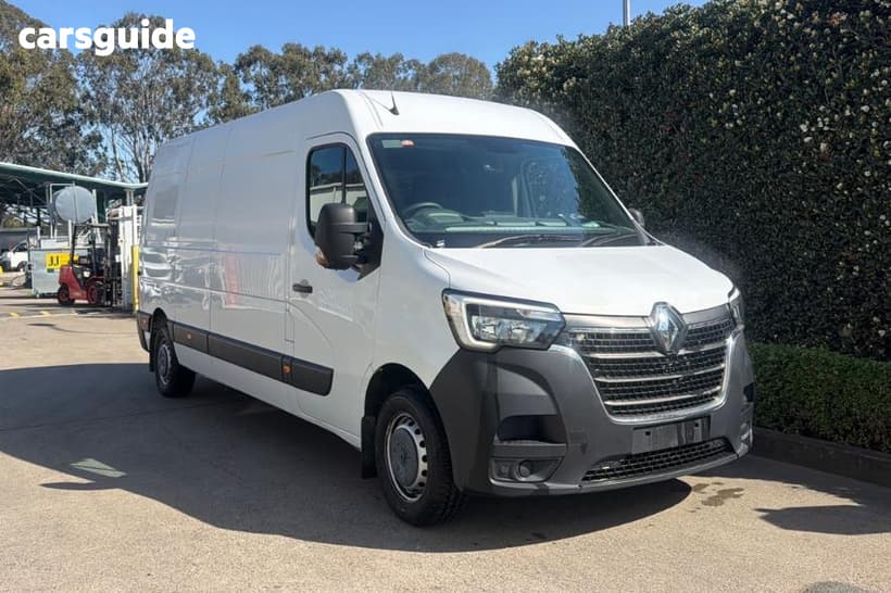 White 2022 Renault Master Van Pro Mwb Fwd (110Kw) L2H2