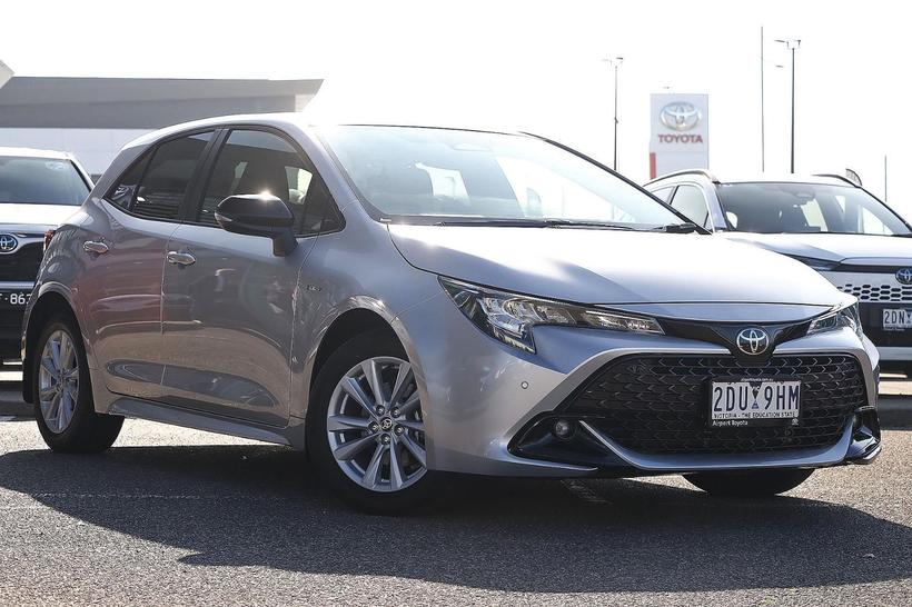 Silver 2025 Toyota Corolla Hatchback Sx Hybrid