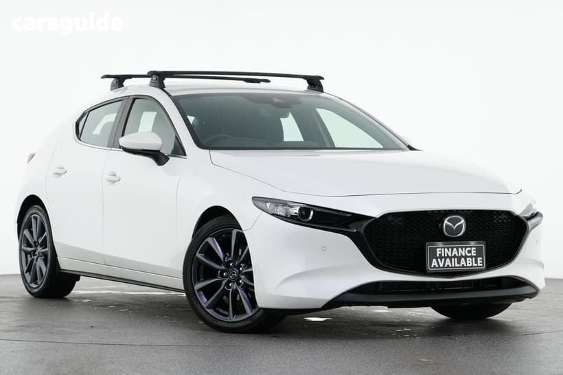 White 2019 Mazda 3 Hatchback G20 Evolve