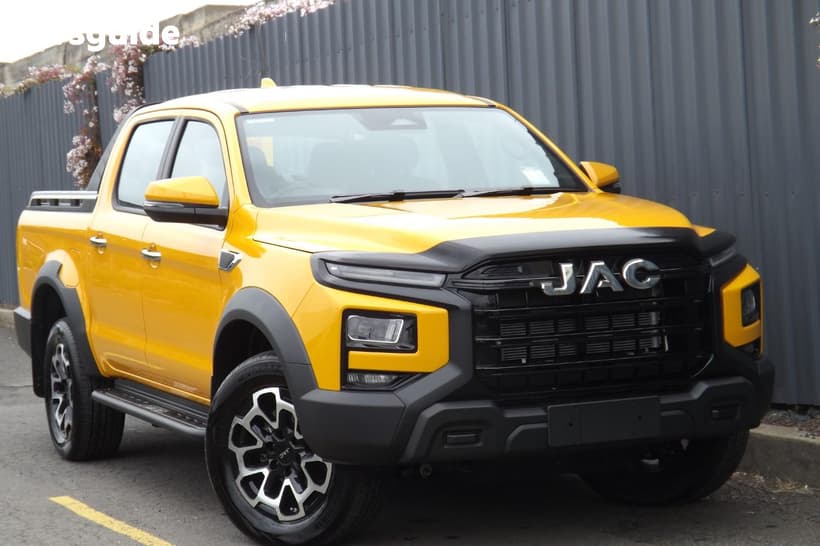 Orange 2026 JAC Hunter Ute Tray PRO 4X4