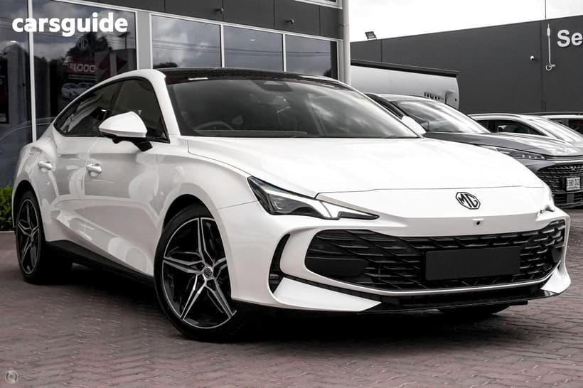 White 2026 MG Mg7 Sedan Essence