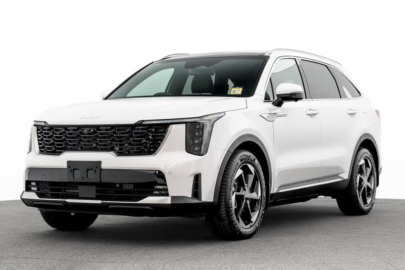 White 2026 Kia Sorento Wagon Gt-Line