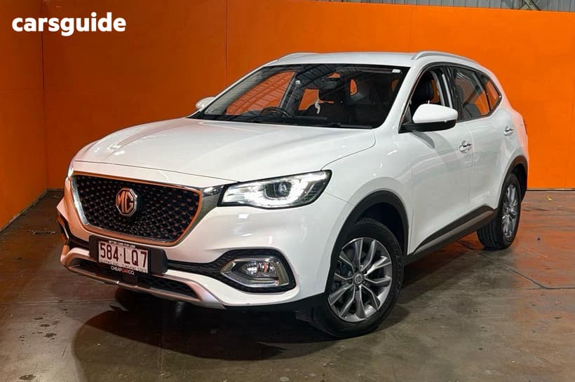 White 2022 MG HS Wagon Vibe