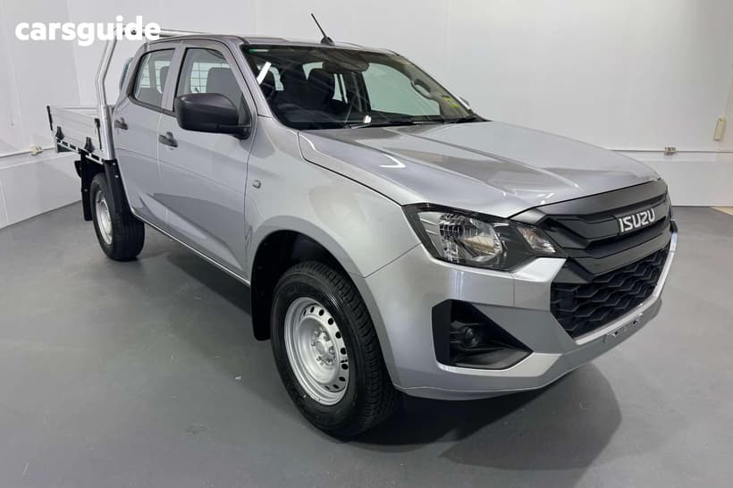 Silver 2026 Isuzu D-MAX Crew Cab Chassis Sx (4X4)
