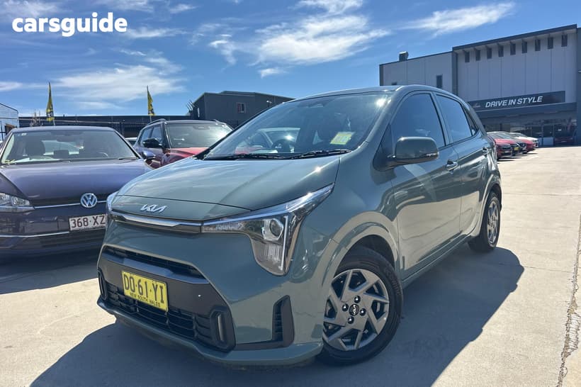 Green 2025 Kia Picanto Hatchback Sport (Pe2)