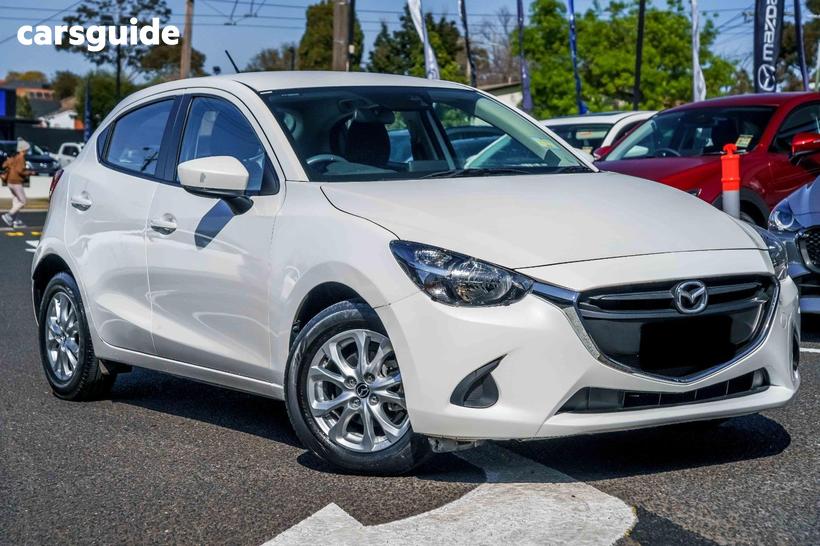 White 2017 Mazda 2 Hatchback Maxx
