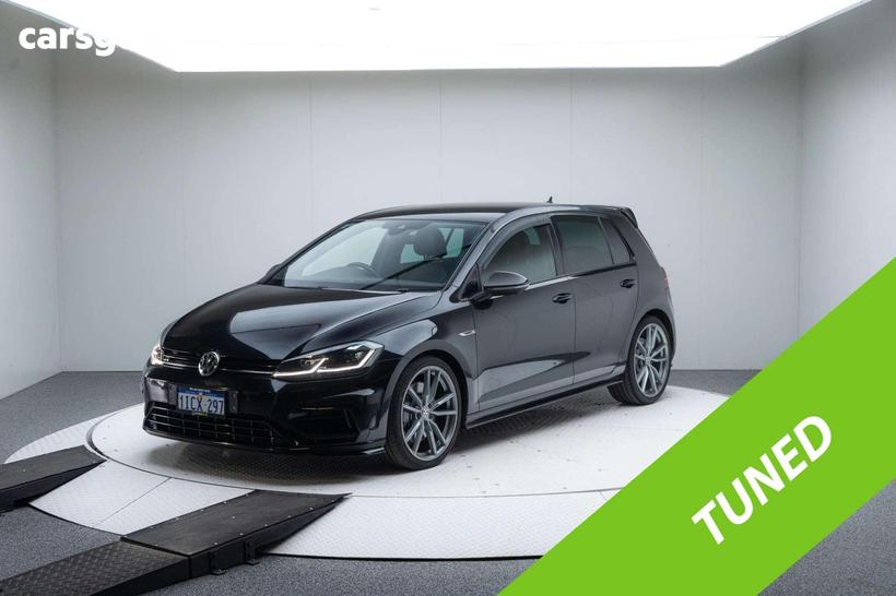Black 2018 Volkswagen Golf Hatchback R