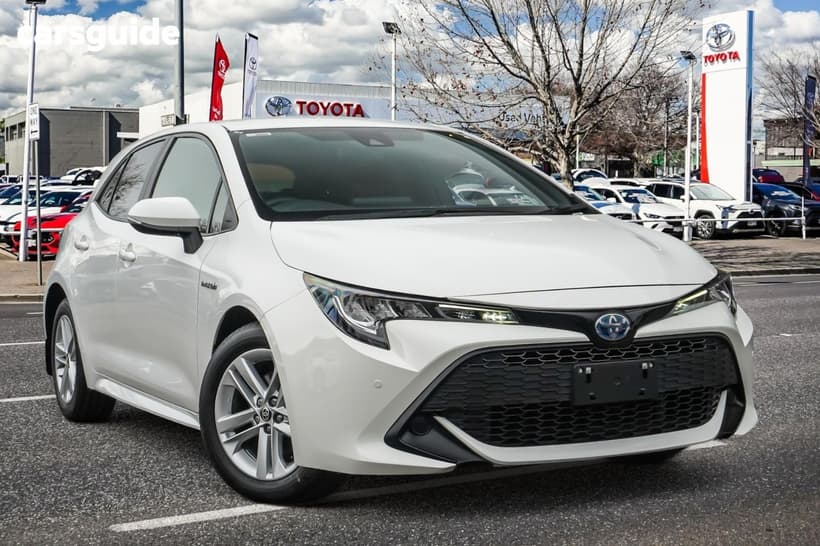 White 2020 Toyota Corolla Hatchback Ascent Sport (Hybrid)