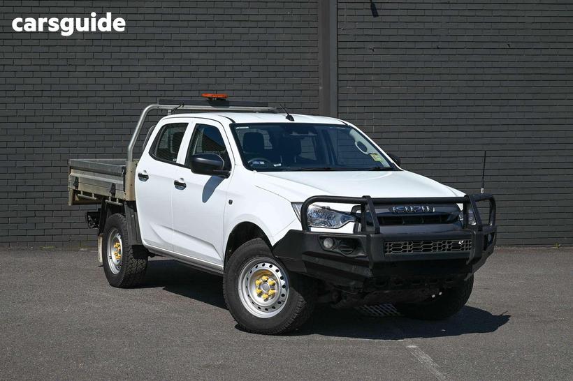 White 2022 Isuzu D-MAX Crew Cab Chassis Sx (4X4)
