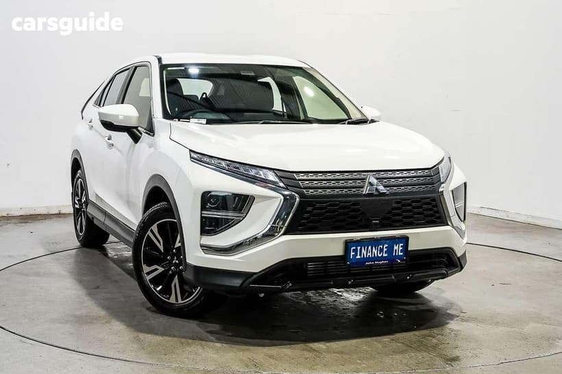 White 2022 Mitsubishi Eclipse Cross Wagon Es (2Wd)
